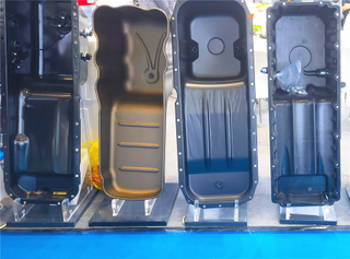 High Quality Engine Parts DD15 Oil Pan/ Sump 4720102313 4710108113 Suitable For Detroit